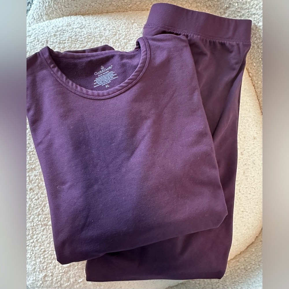 Cuddl Duds Women’s Deep Purple Fleece Lined Pajama Set